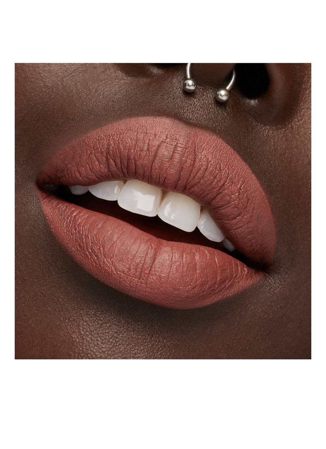 M·A·C M-A-Cximal Silky Matte Lipstick - detail 46 viva equality