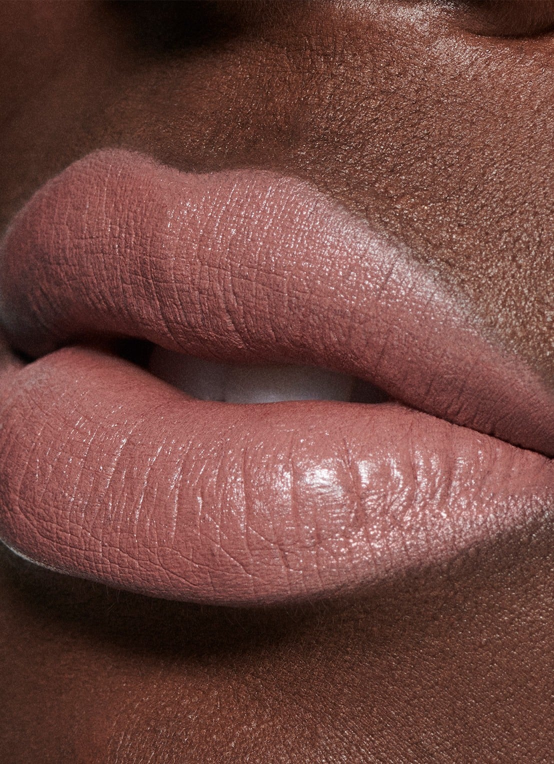 M·A·C Macximal Matte Lipstick  - detail 2 cool teddy