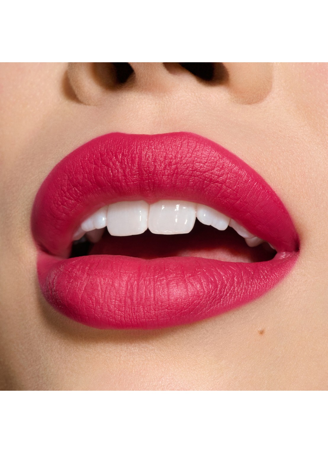 M·A·C Macximal Matte Lipstick - detail 2 hot girl pink