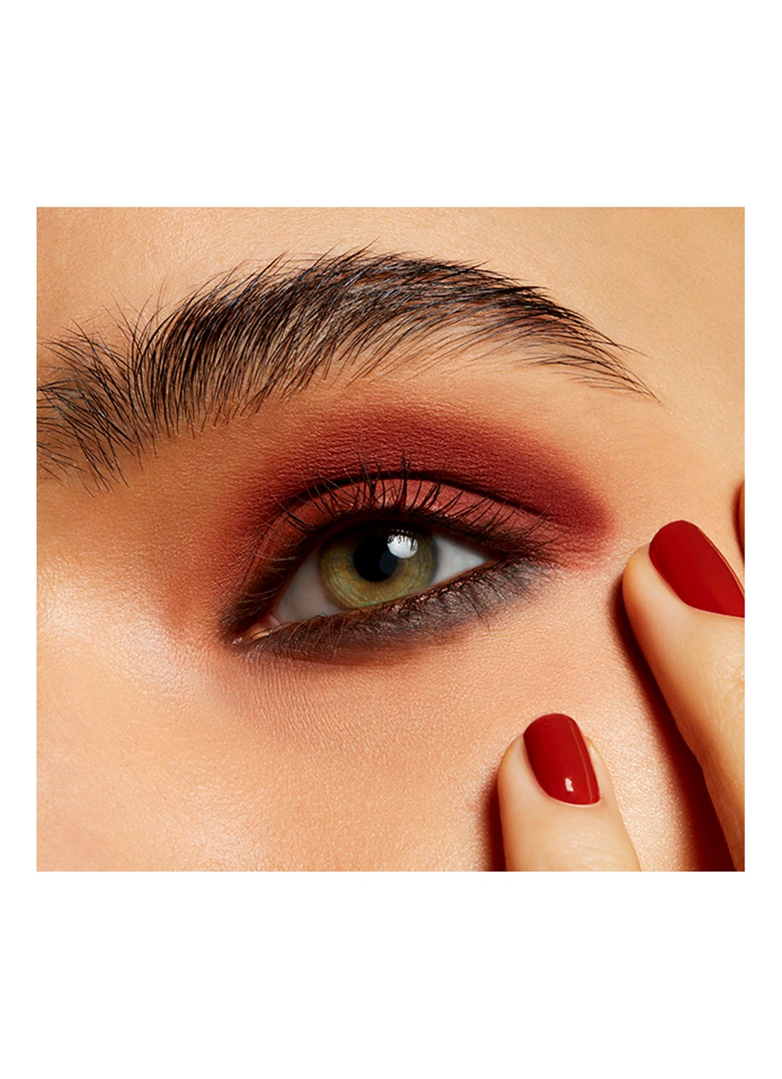M·A·C Powder Kiss Eyeshadow - oogschaduw - voorkant 5 devoted to chili