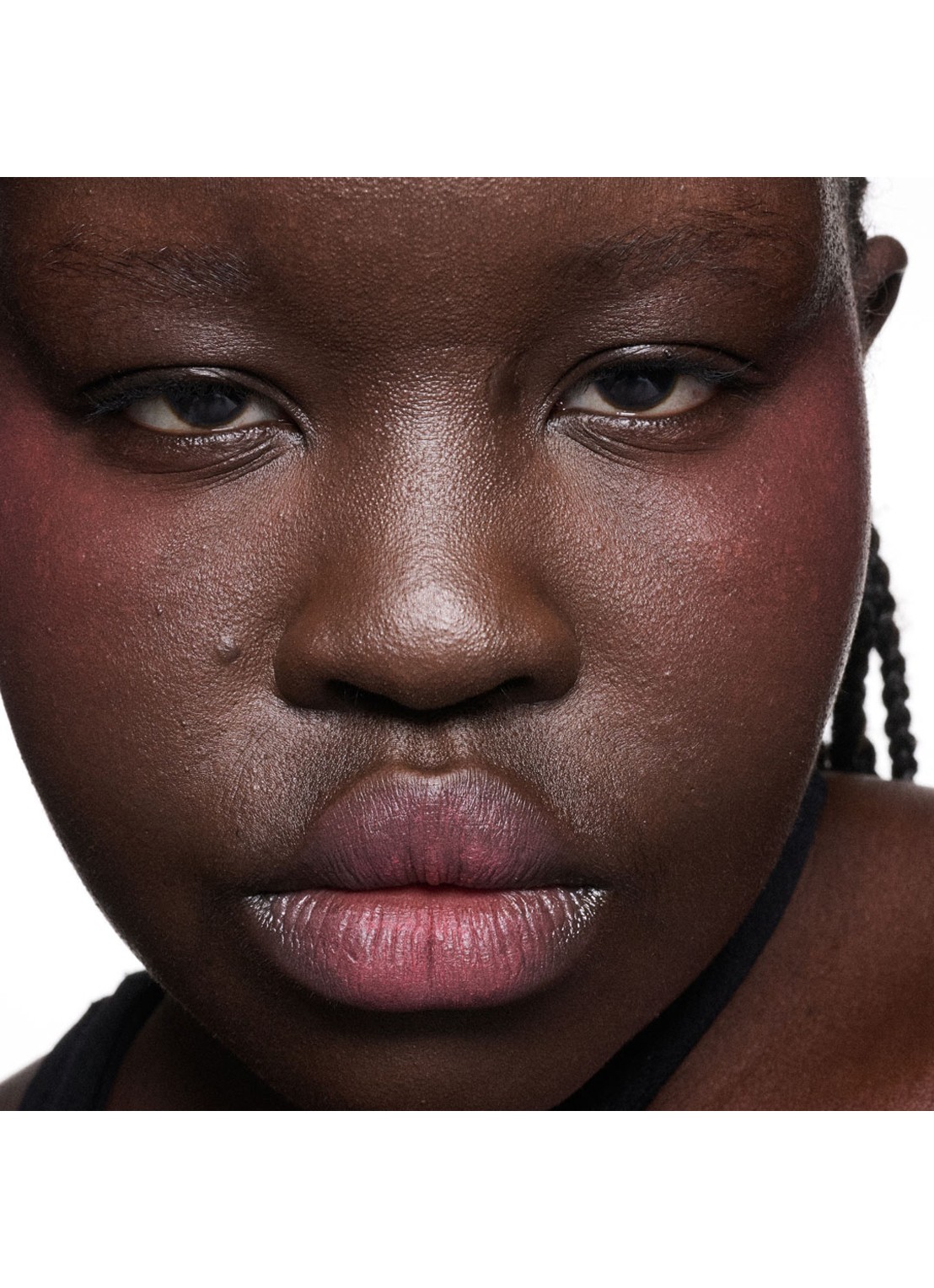 M·A·C Powder Kiss Lip + Cheek Mousse - lipstick - detail 8 metallic