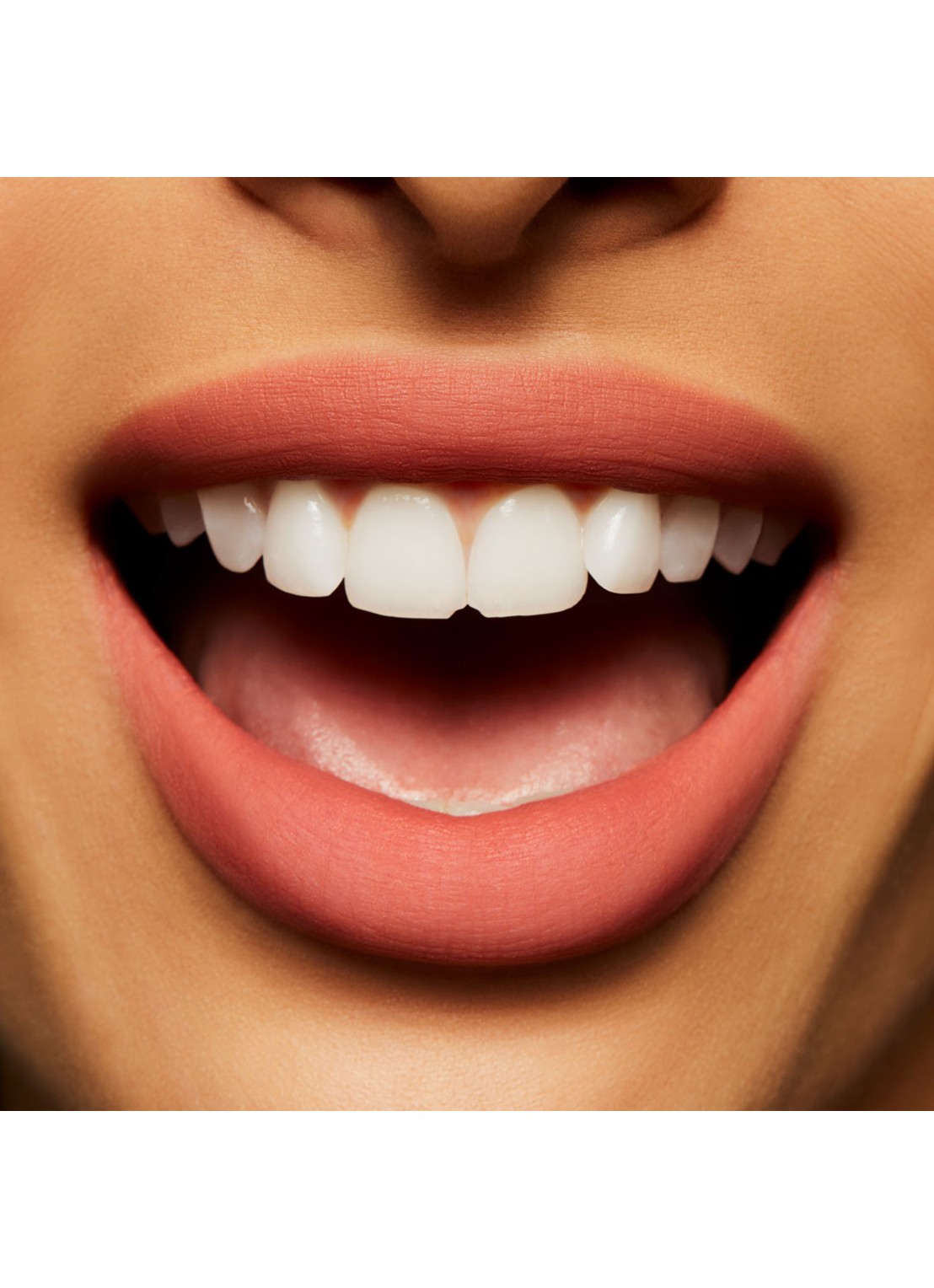 M·A·C Powder Kiss Lip + Cheek Mousse - lipstick - detail 4 mull it over