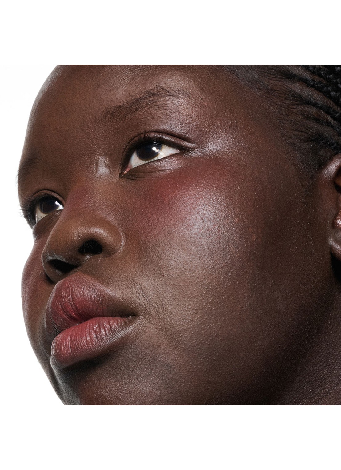 M·A·C Powder Kiss Lip + Cheek Mousse - lipstick - detail 5 fashion emergency