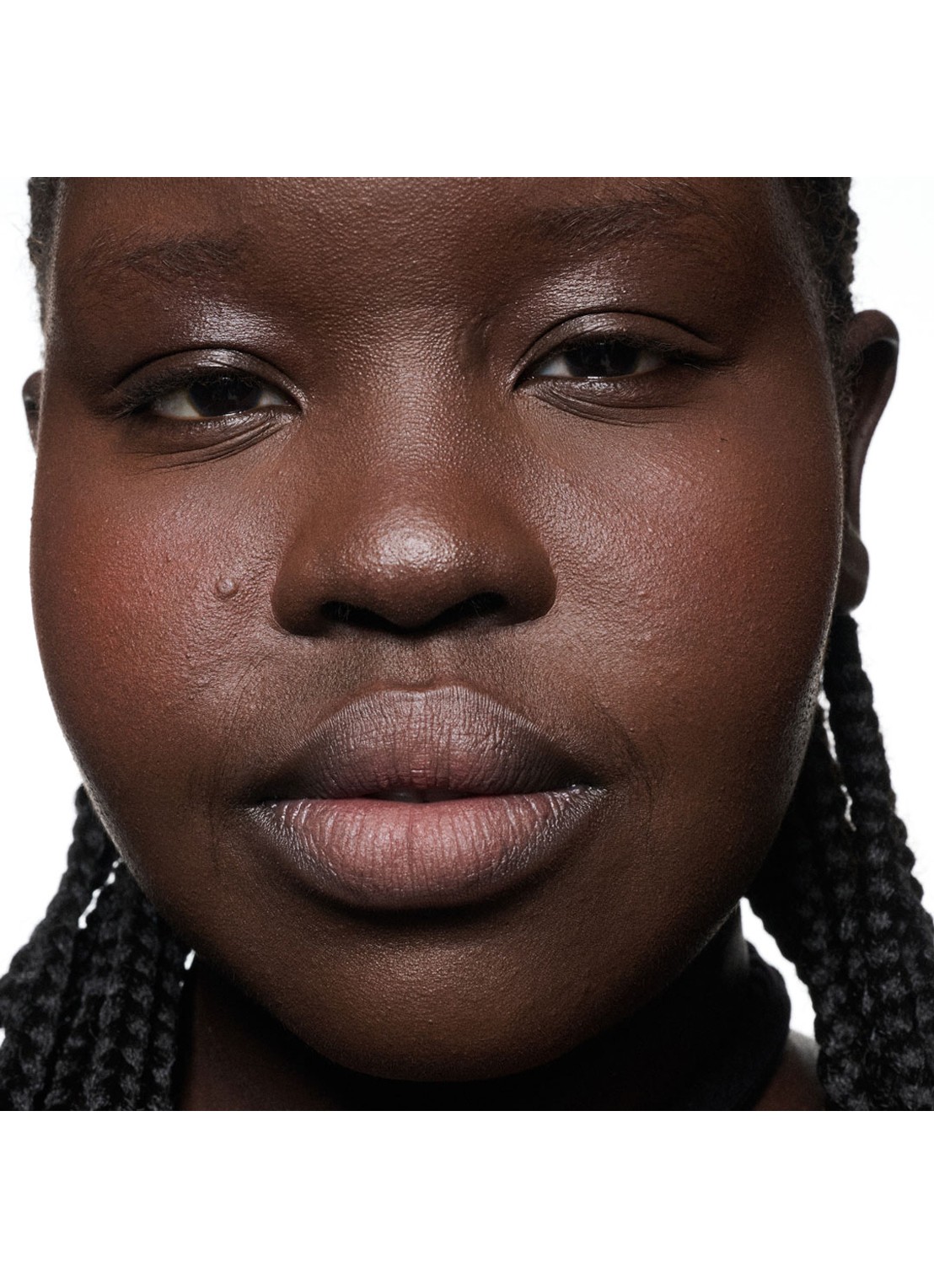 M·A·C Powder Kiss Lip + Cheek Mousse - lipstick - detail 5 buffiest