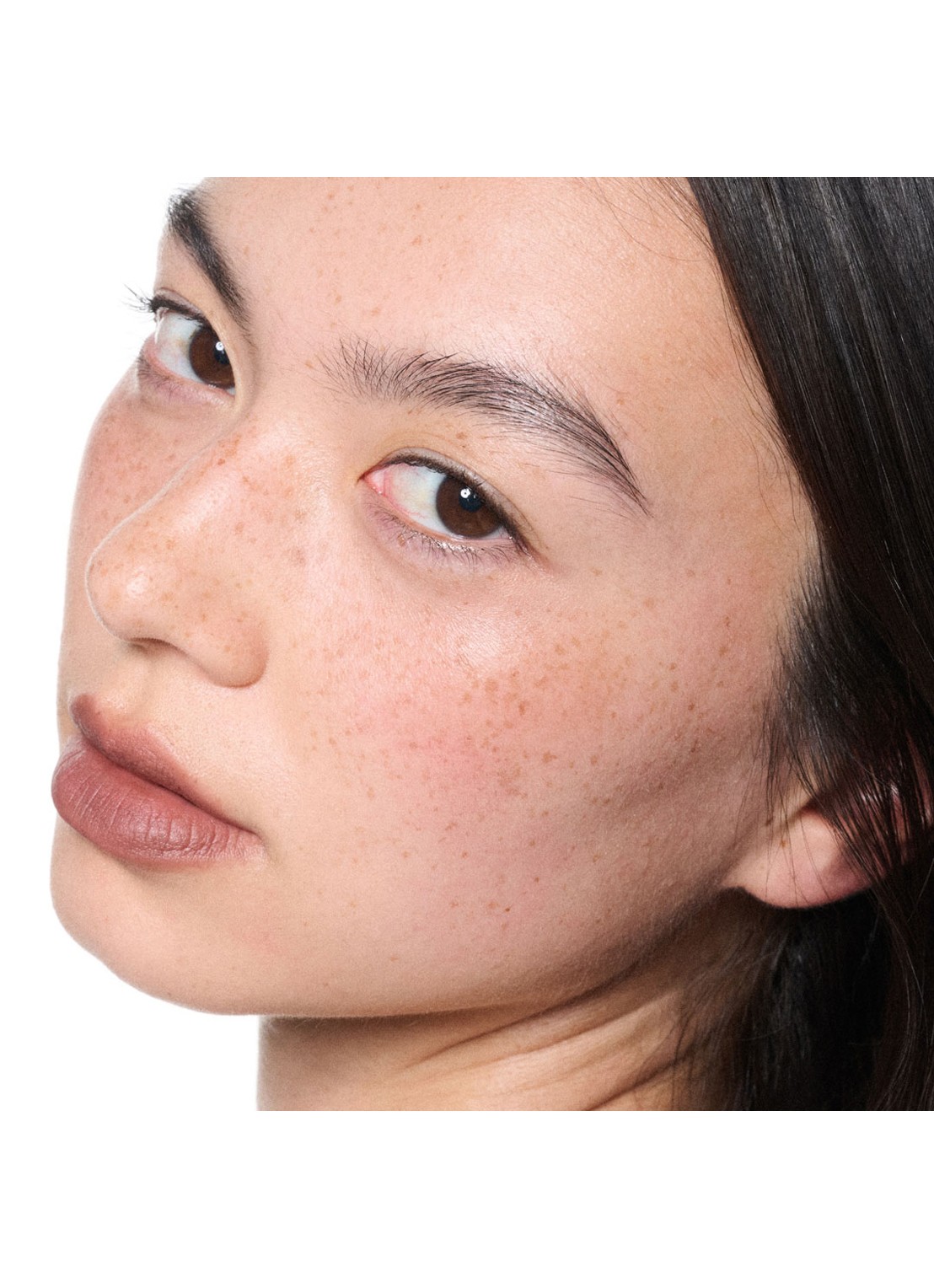 M·A·C Powder Kiss Lip + Cheek Mousse - lipstick - detail 4 chestnut