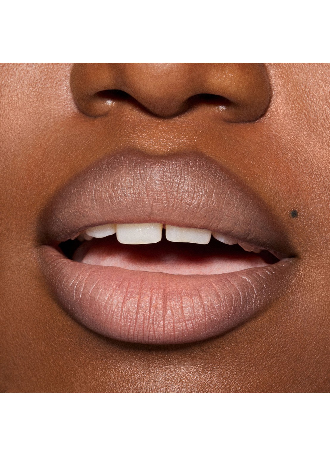 M·A·C Powder Kiss Lip + Cheek Mousse - lipstick - detail 5 warm hug