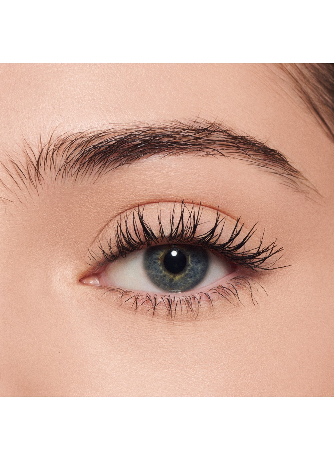 M·A·C Pro Brow Styler - wenkbrauwpotlood met borsteltje - detail 2 stylized