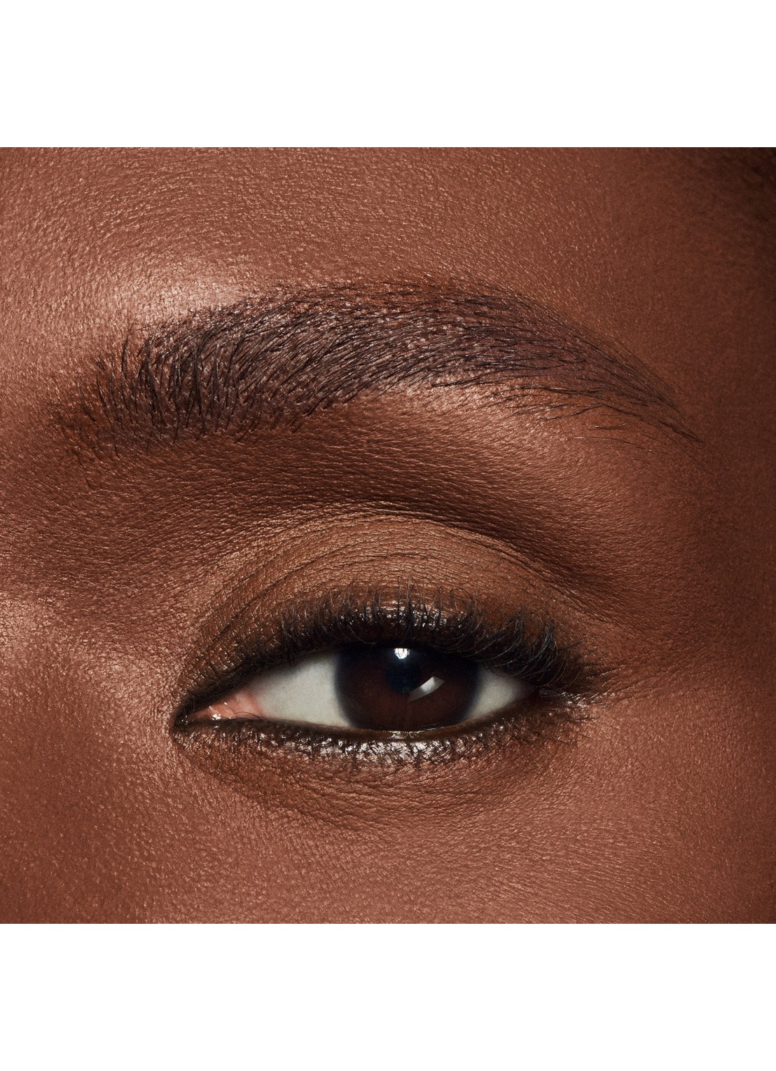 M·A·C Pro Brow Whipgrip Mousse Eyebrow Setting Gel - wenkbrauwgel  - detail 2 genuine aubergine
