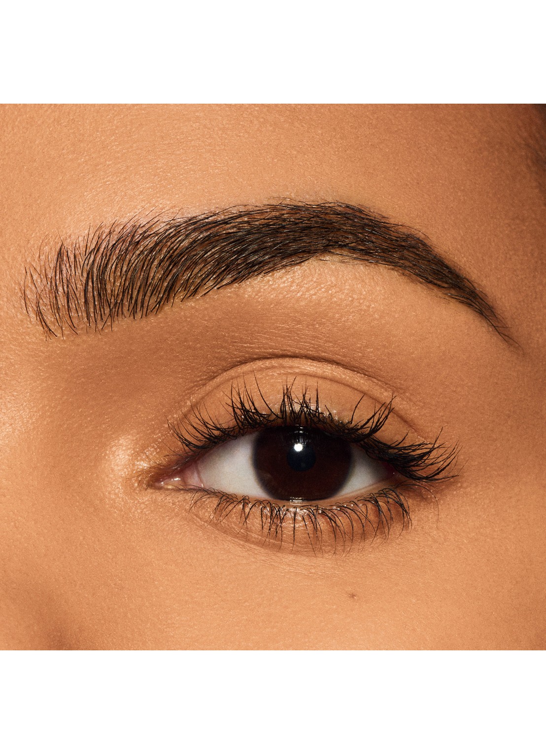 M·A·C Pro Brow Whipgrip Mousse Eyebrow Setting Gel - wenkbrauwgel  - detail 2 spiked