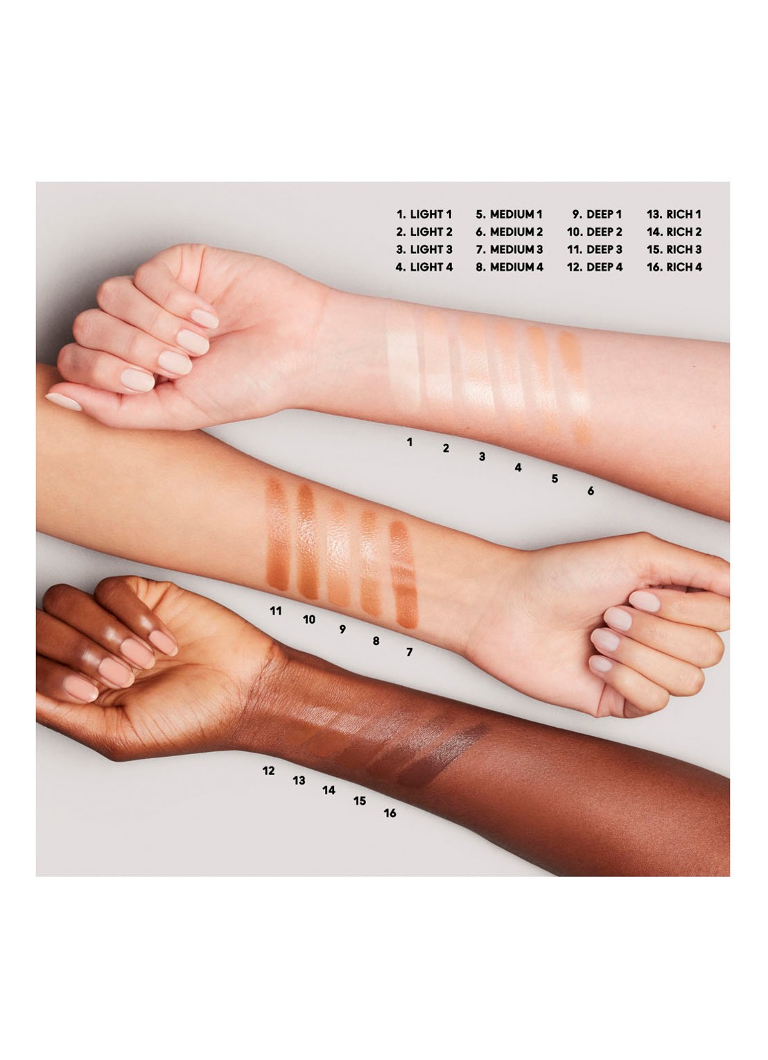 M·A·C Strobe Dewy Skin Tint - getinte moisturizer - detail 2 4 light