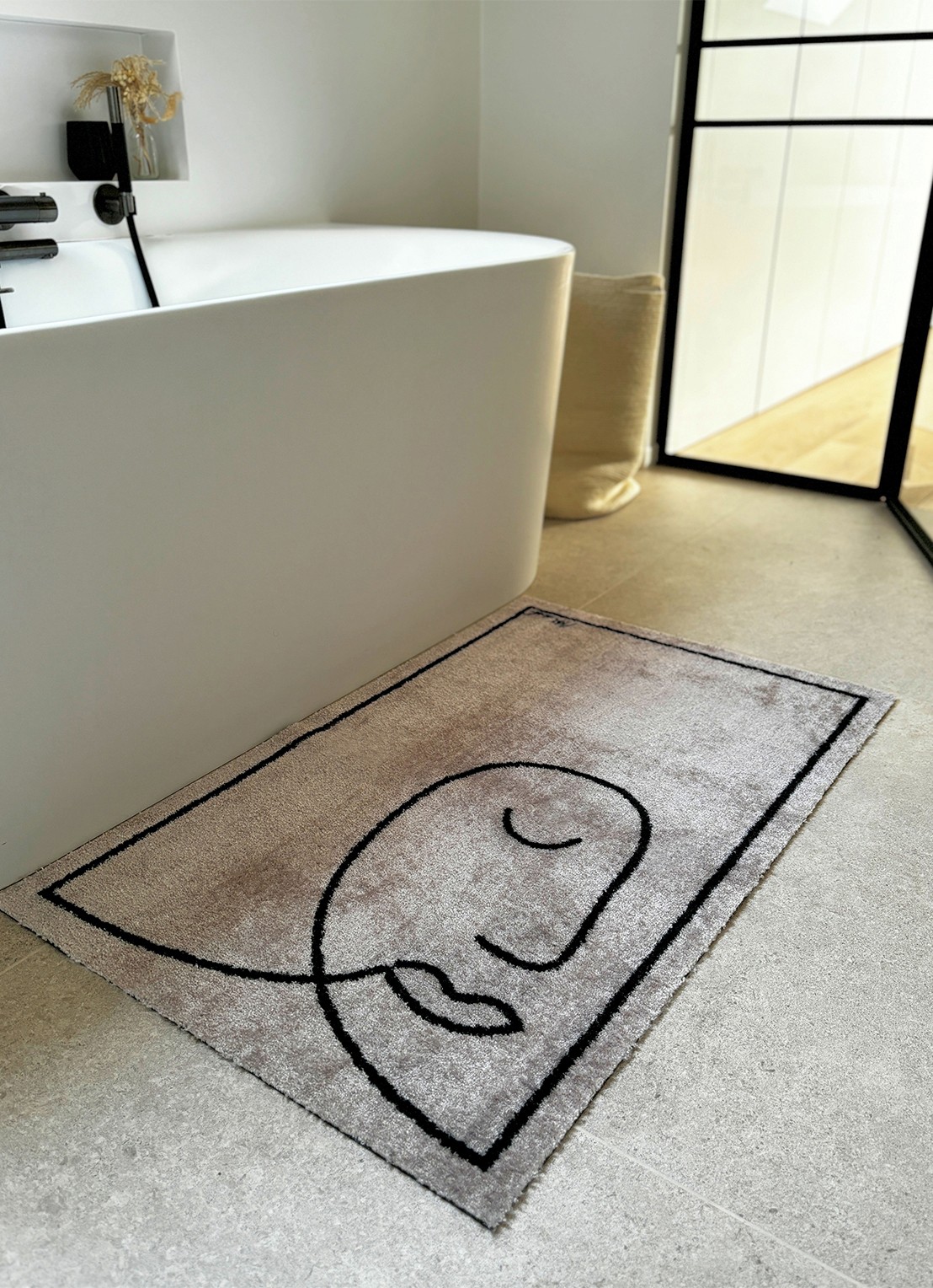 Mad About Mats Odet universele mat 67 x 110 cm - voorkant 2 beige