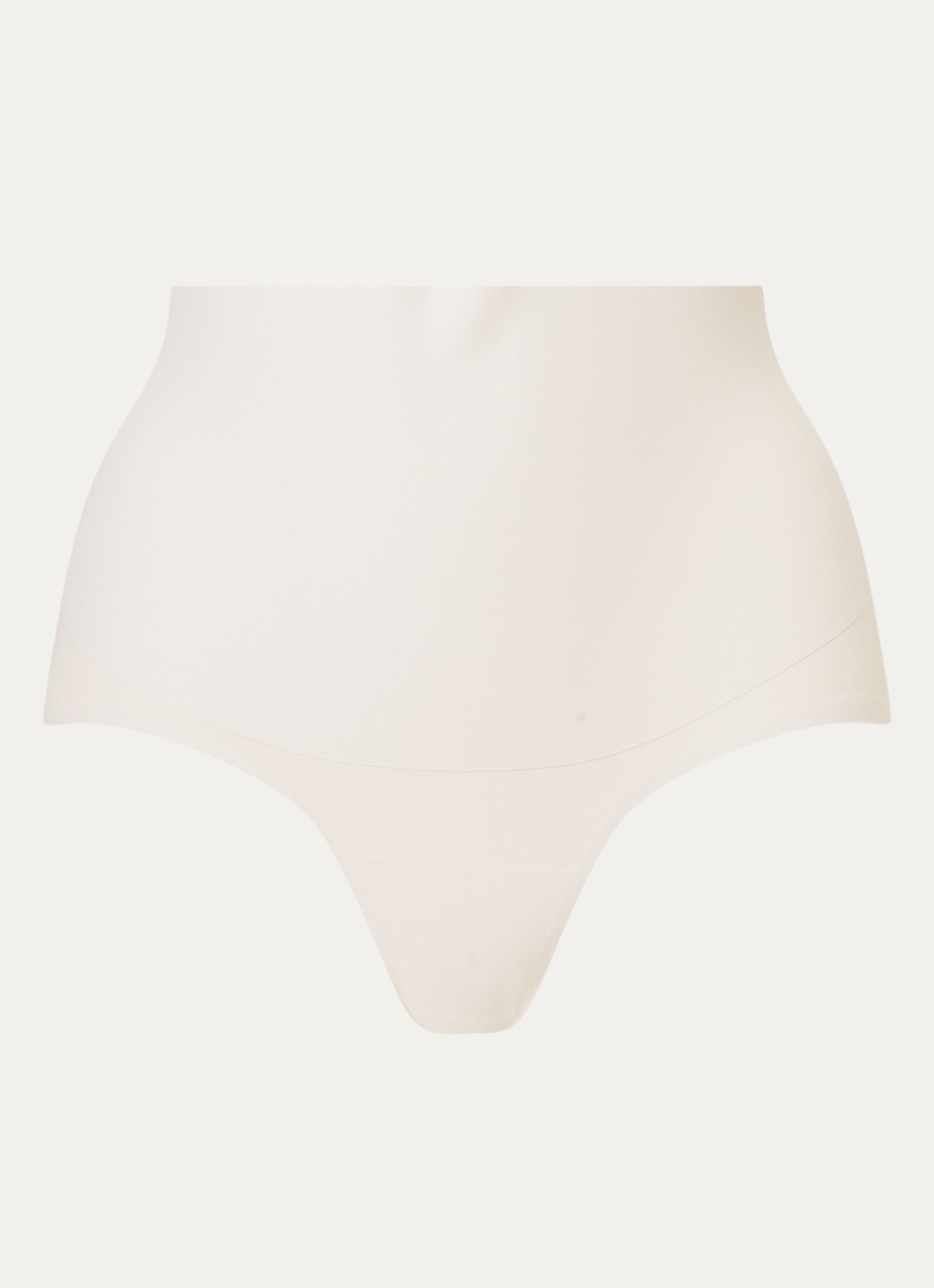 MAGIC Bodyfashion High waisted naadloze corrigerende slip - voorkant 4 ivoor