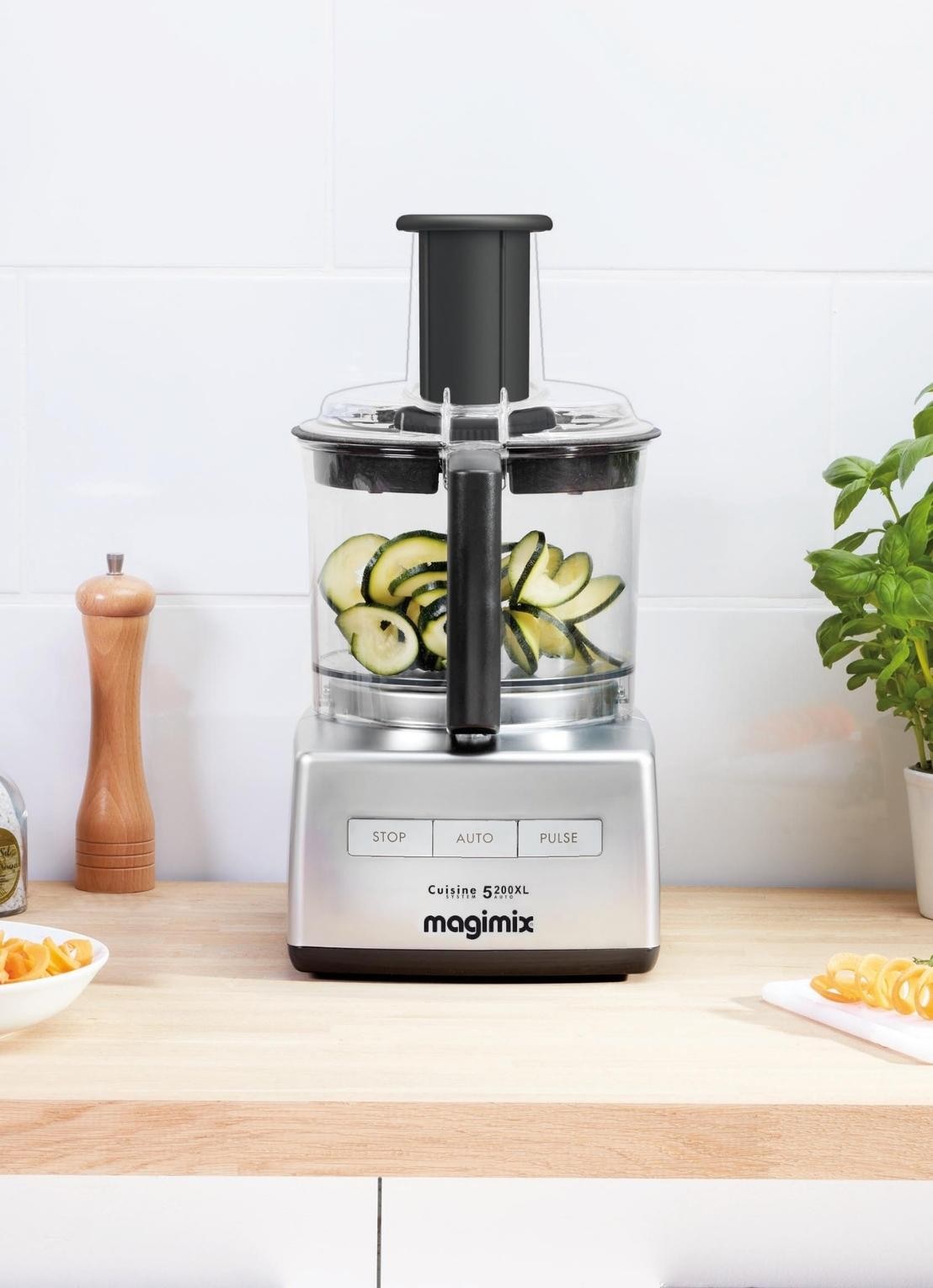 Magimix 5200 XL Chroom Mat keukenmachine 3,6 liter - voorkant 2 chroom