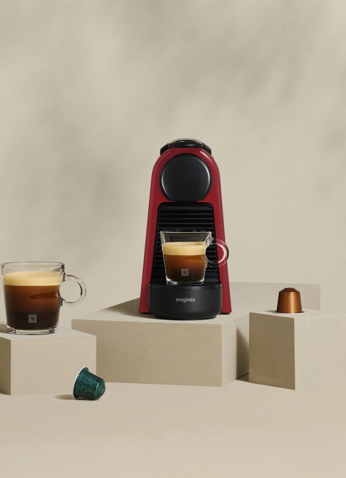 Magimix Essenza Mini Nespresso machine 11366 - voorkant 8 steenrood