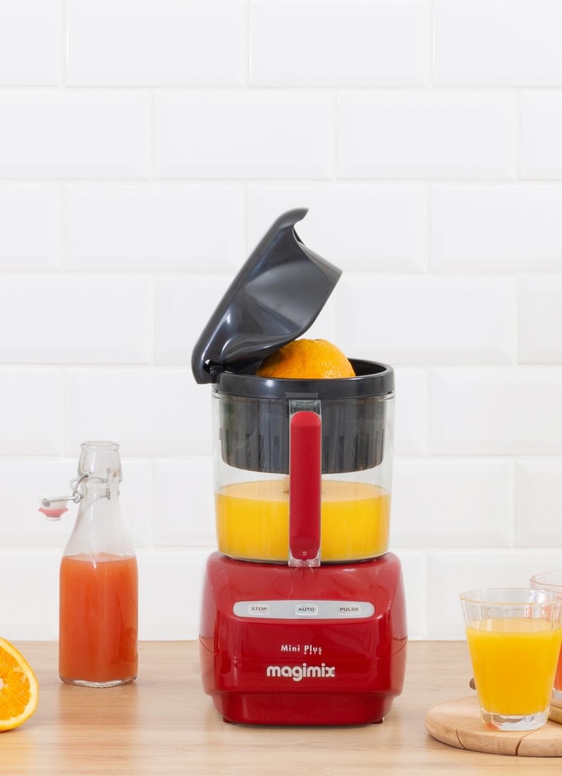 Magimix Mini Plus foodprocessor 1,7 liter - detail 2 steenrood