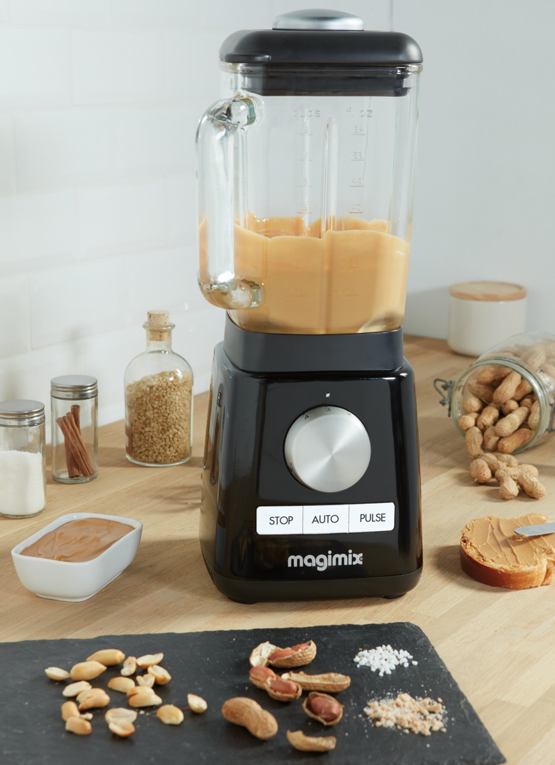 Magimix Power 4 blender 1,8 liter - detail 6 zwart