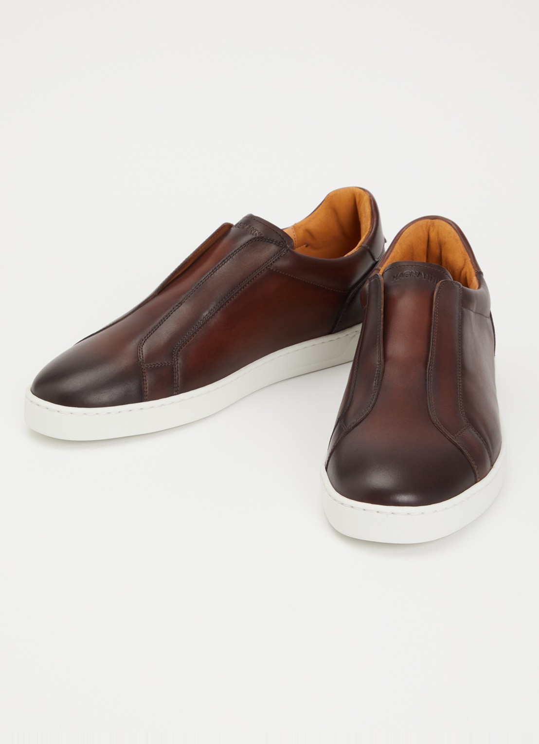 Magnanni Canelo Slip sneaker van kalfsleer - detail bruin