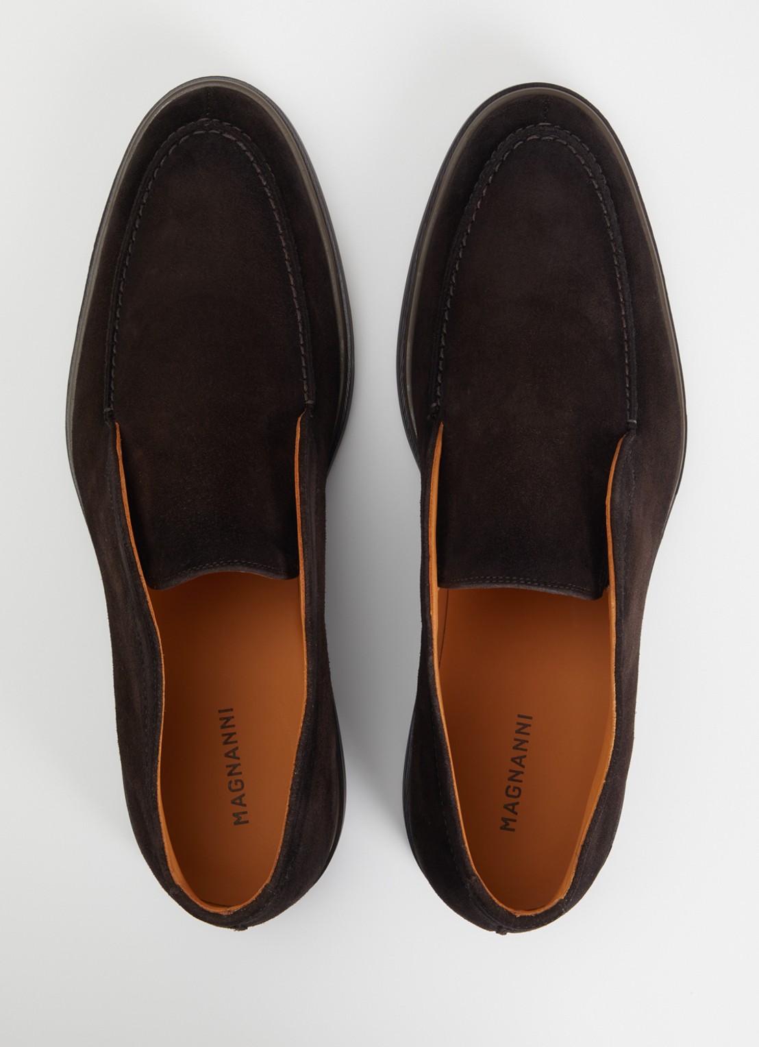 Magnanni Loafer van suède - detail 2 donkerbruin