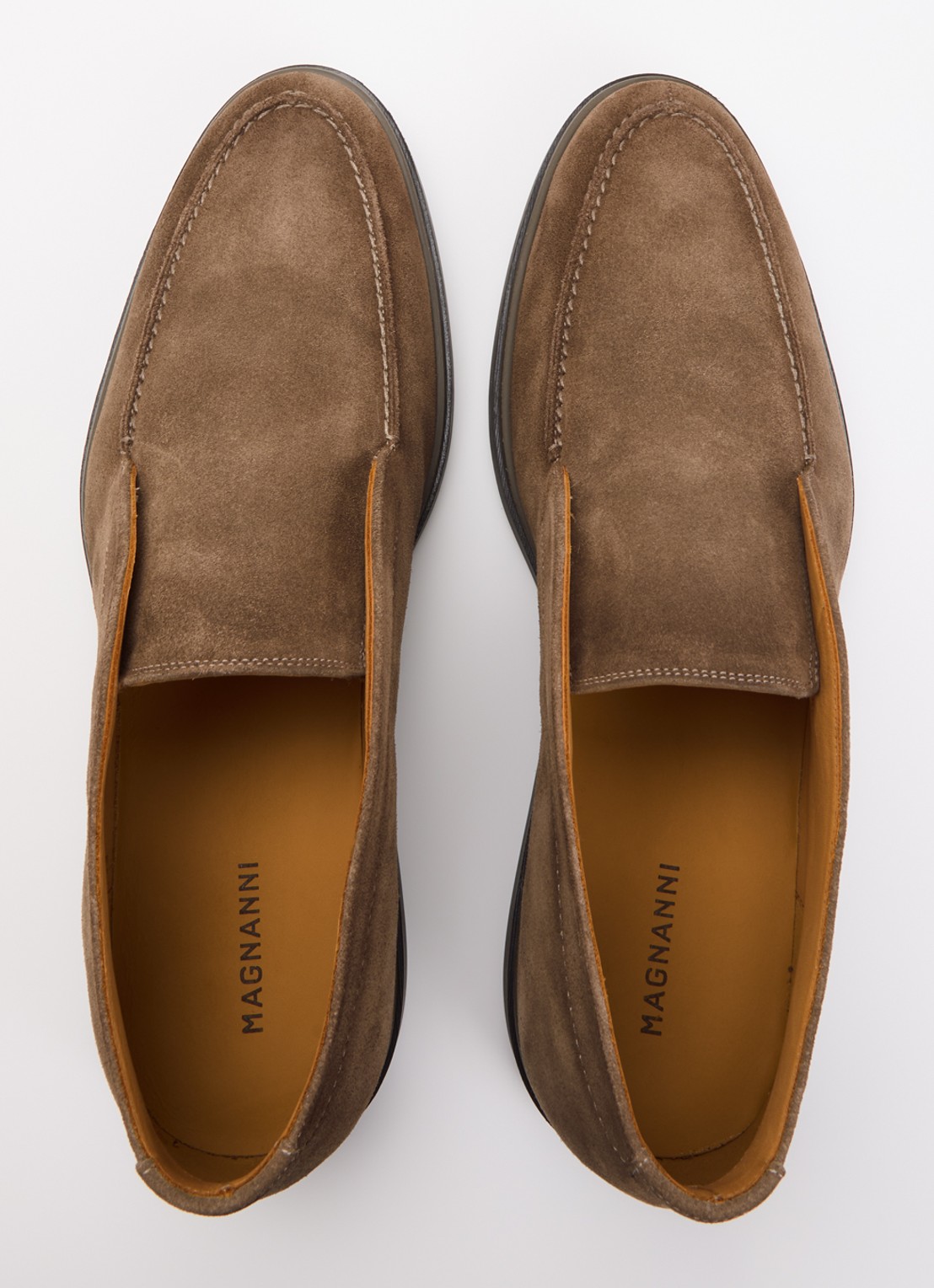 Magnanni Loda instapper van suède - detail 3 lichtbruin