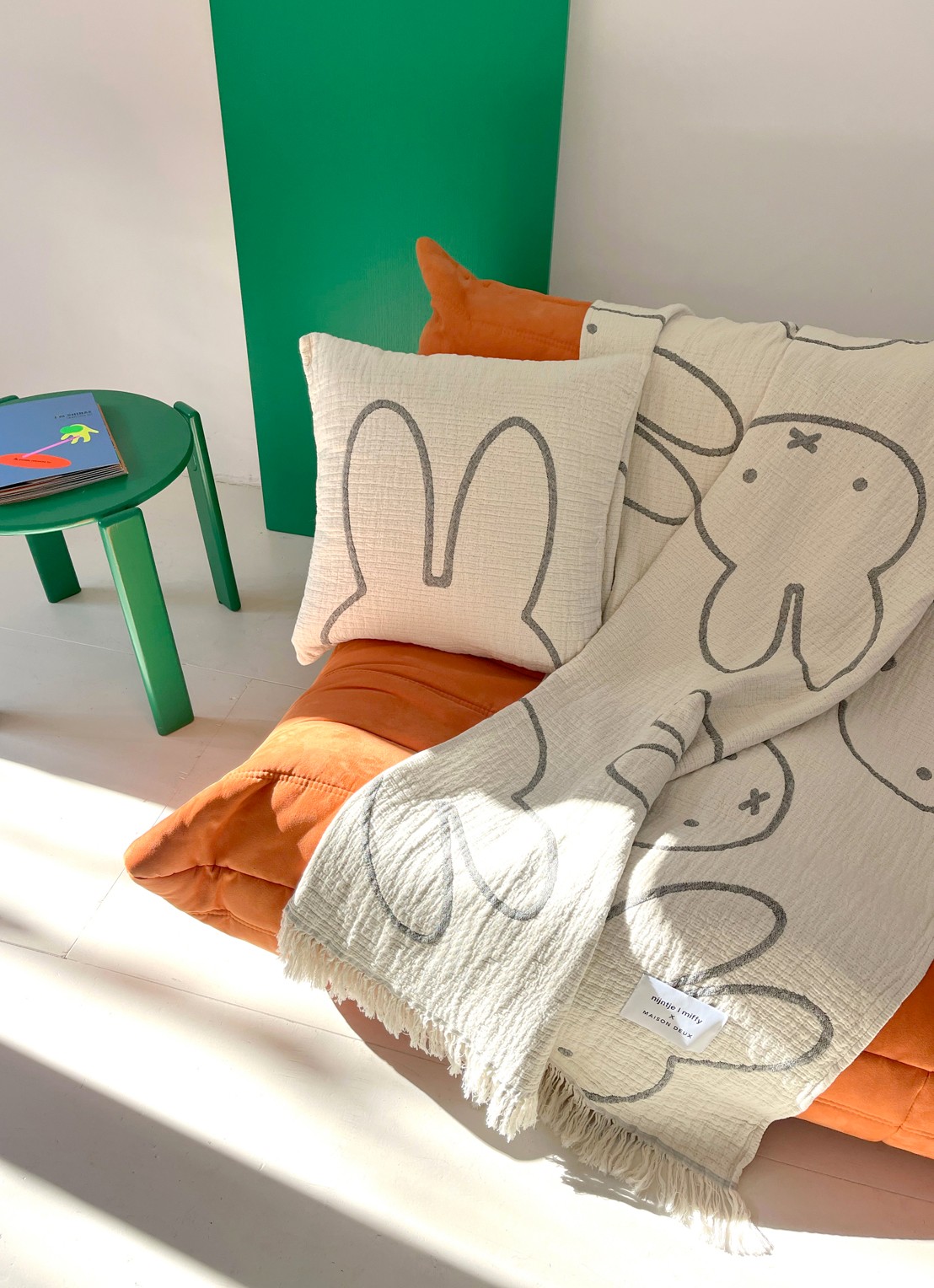 Maison Deux Miffy sierkussenhoes 50 x 50 cm - detail 3 creme