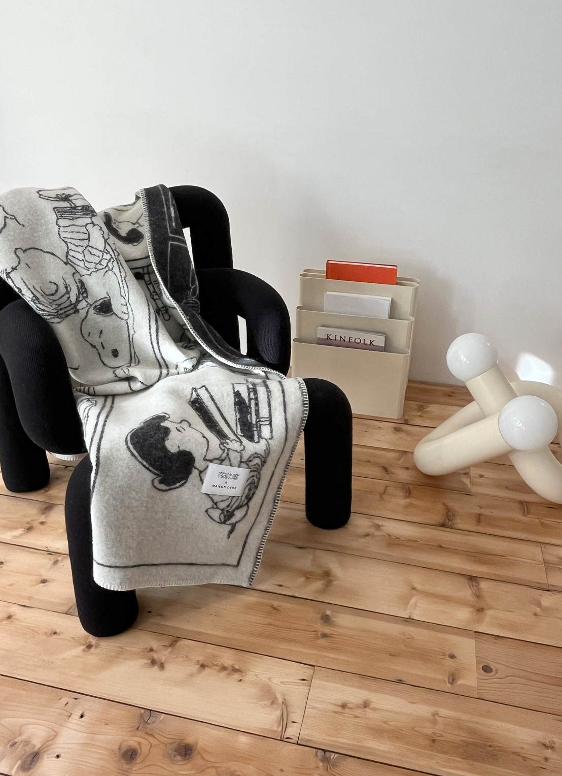 Maison Deux Peanuts plaid 130 x 200 cm - detail creme
