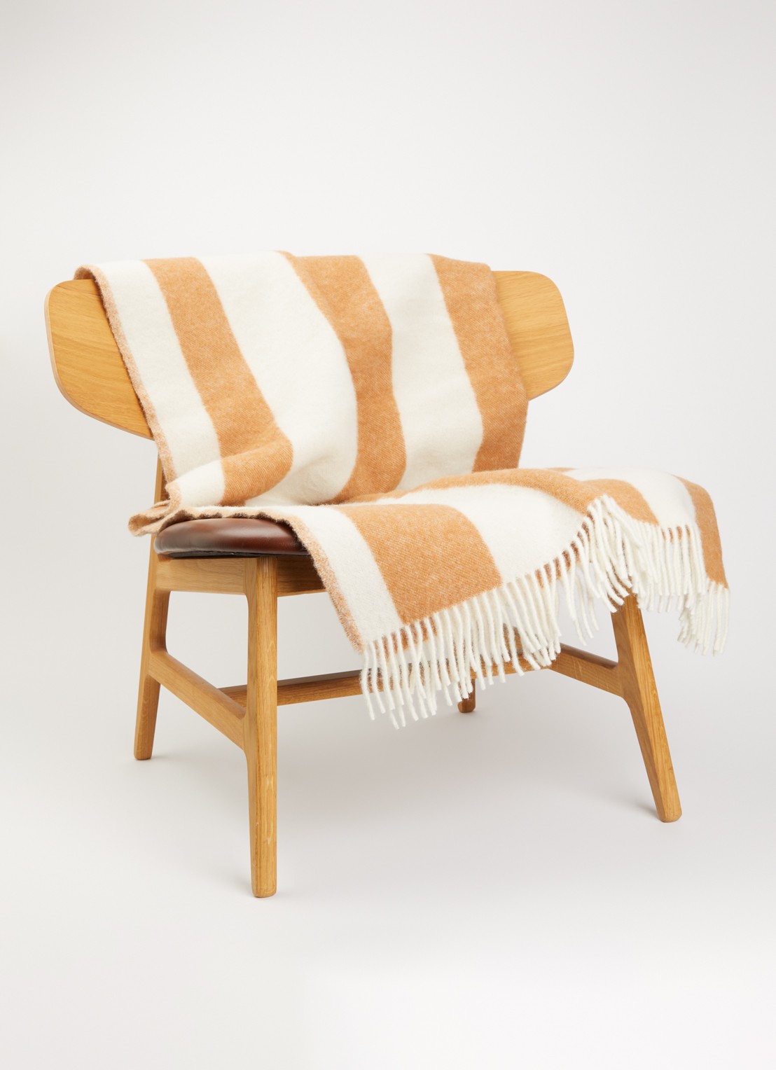 Maison Deux Plaid van wol 130 x 200 cm - voorkant 2 oranje
