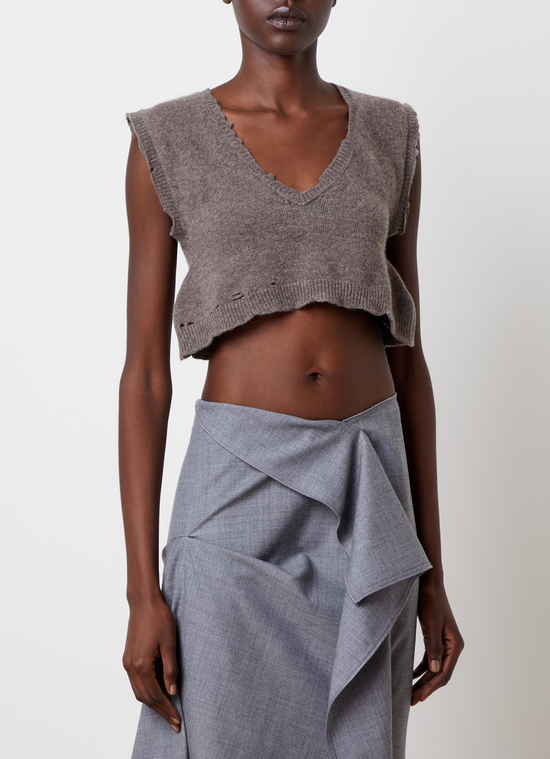 Maison Margiela Fijngebreide crop top met V-hals - detail 2 bruin