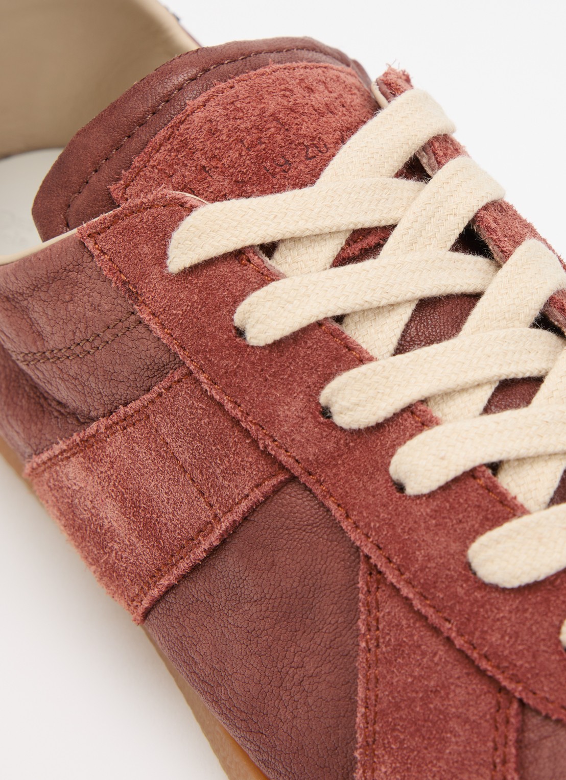 Maison Margiela Replica 6 sneaker met suède details - detail 5 roestbruin
