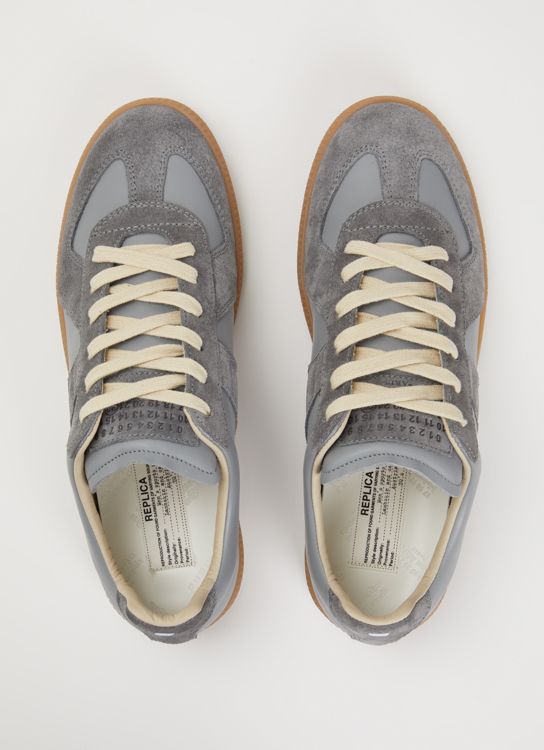 Maison Margiela Replica sneaker van lamsleer met details van kalfssuède - detail 4 grijs