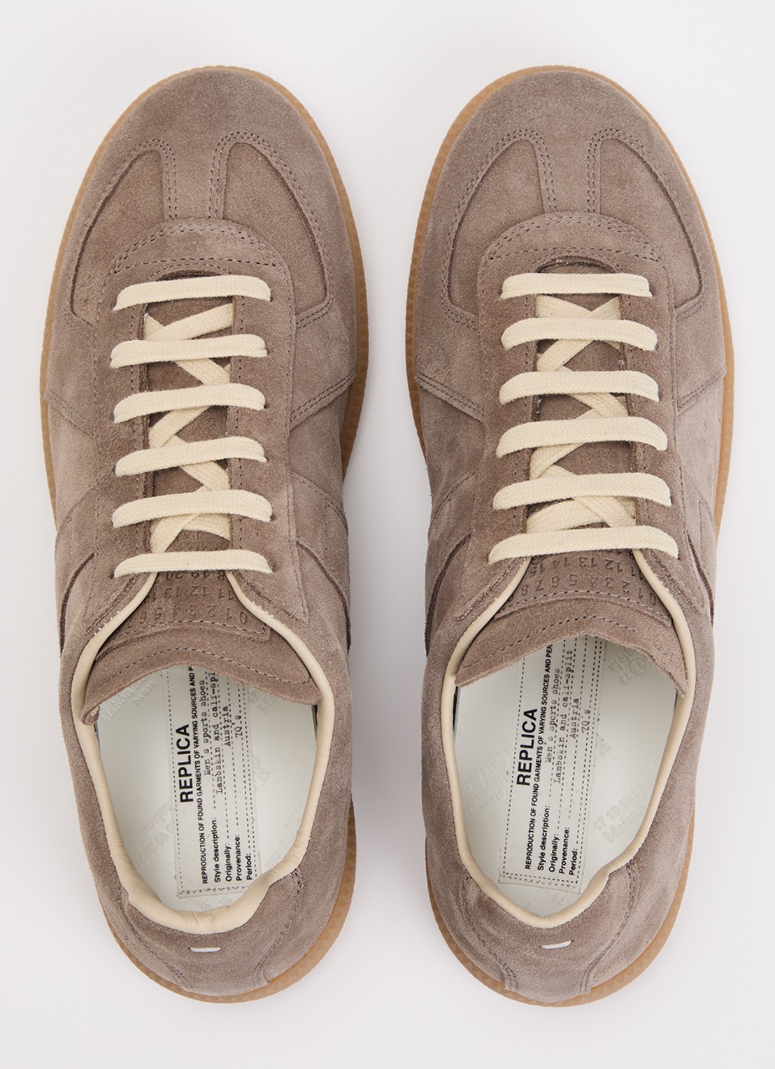 Maison Margiela Replica sneaker van lamsleer met kalfssuède details - detail 2 taupe