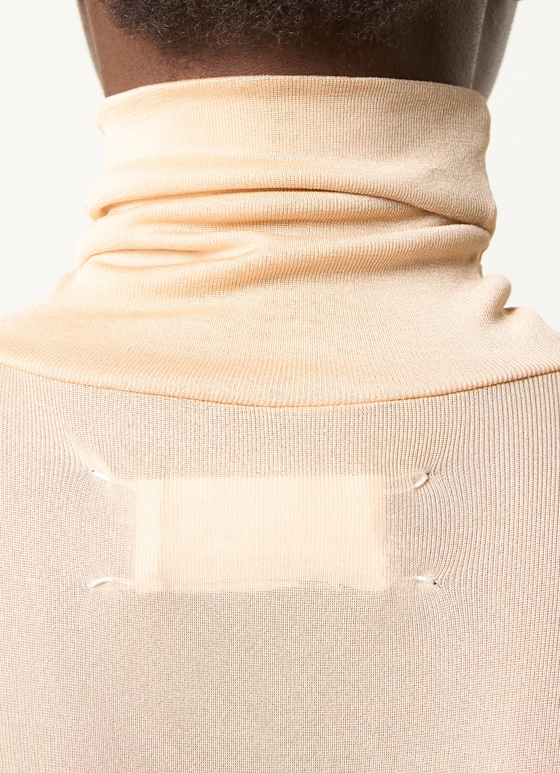 Maison Margiela Semi-transparante body met col - detail 3 beige