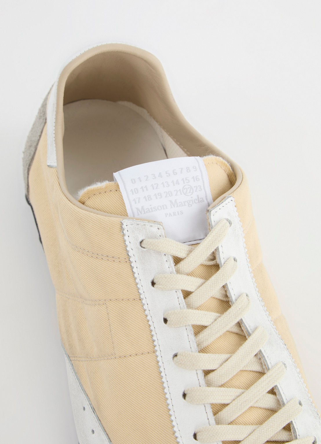 Maison Margiela Sprinters sneaker met kalfsleren details - detail 4 ivoor