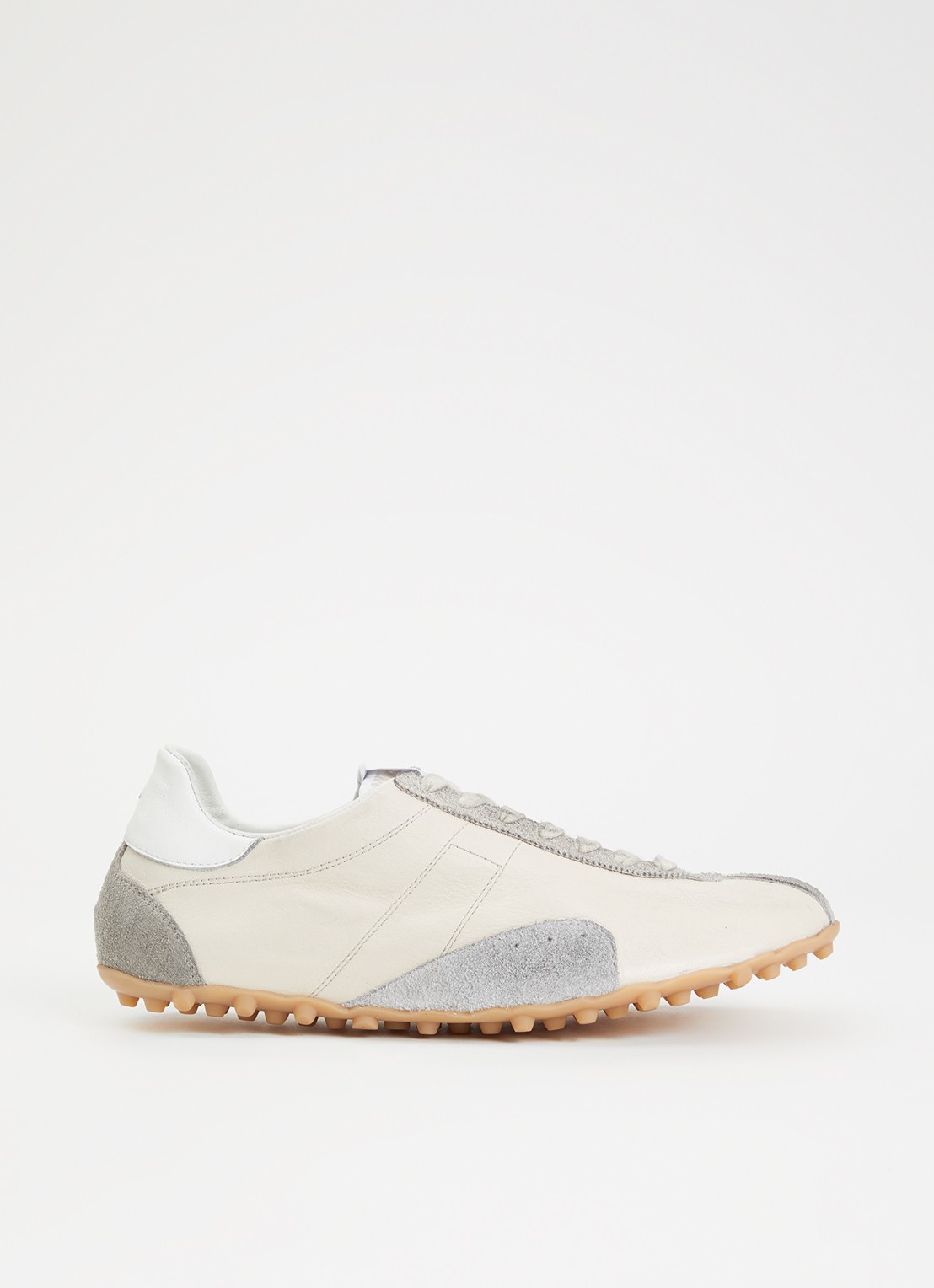 Maison Margiela Sprinters sneaker van geitenleer met details van kalfssuède - voorkant 6 creme