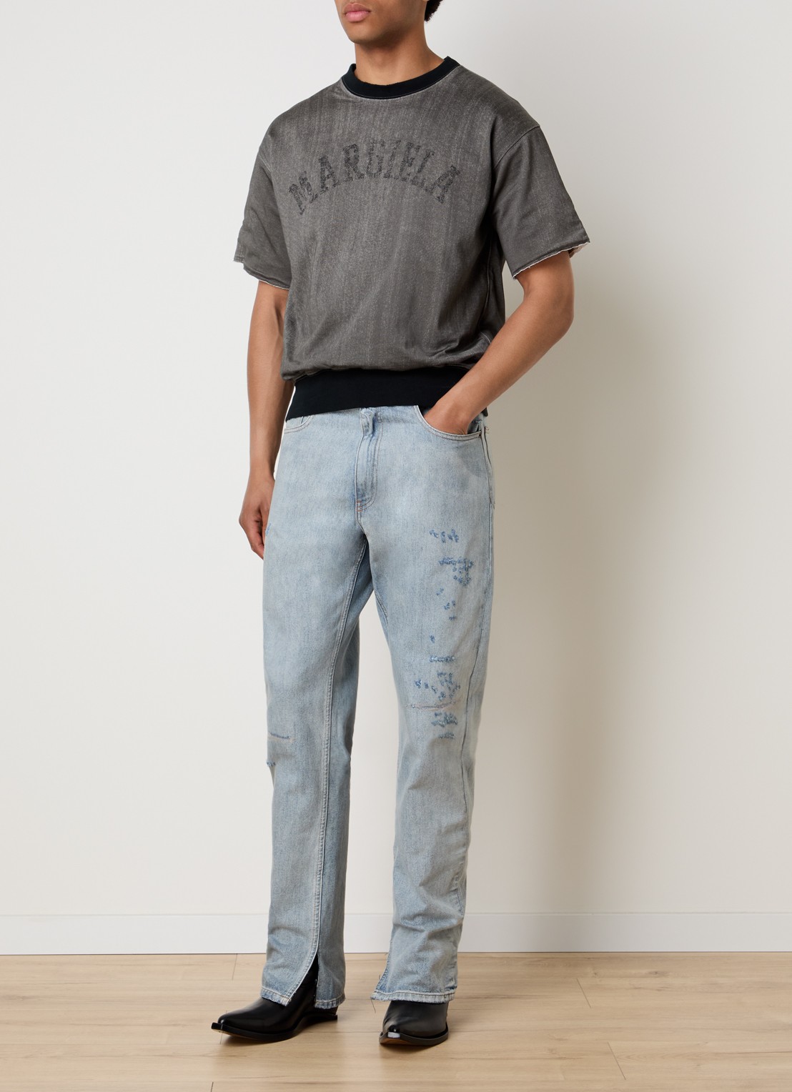 Maison Margiela Sweater met logo - voorkant 2 donkergrijs