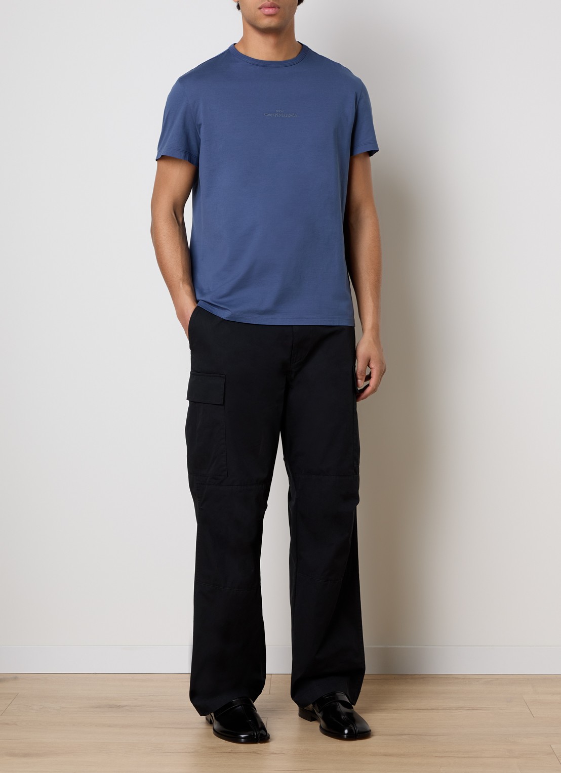 Maison Margiela T-shirt met logoborduring - voorkant 4 beige
