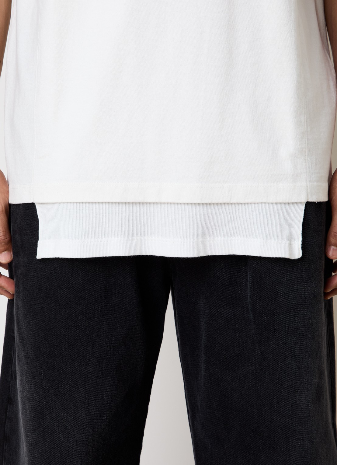 Maison Margiela T-shirt met ronde hals - detail 3 gebroken wit