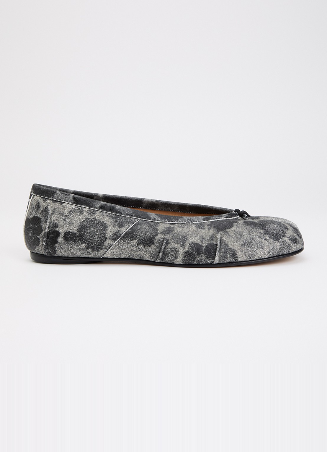 Maison Margiela Tabi ballerina van kalfsleer - voorkant 6 grijsmele