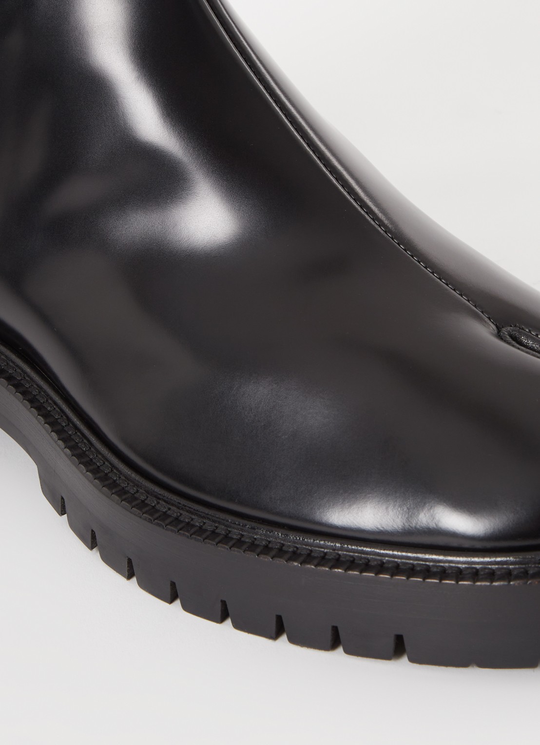 Maison Margiela Tabi chelsea boot van kalfsleer - detail 3 zwart