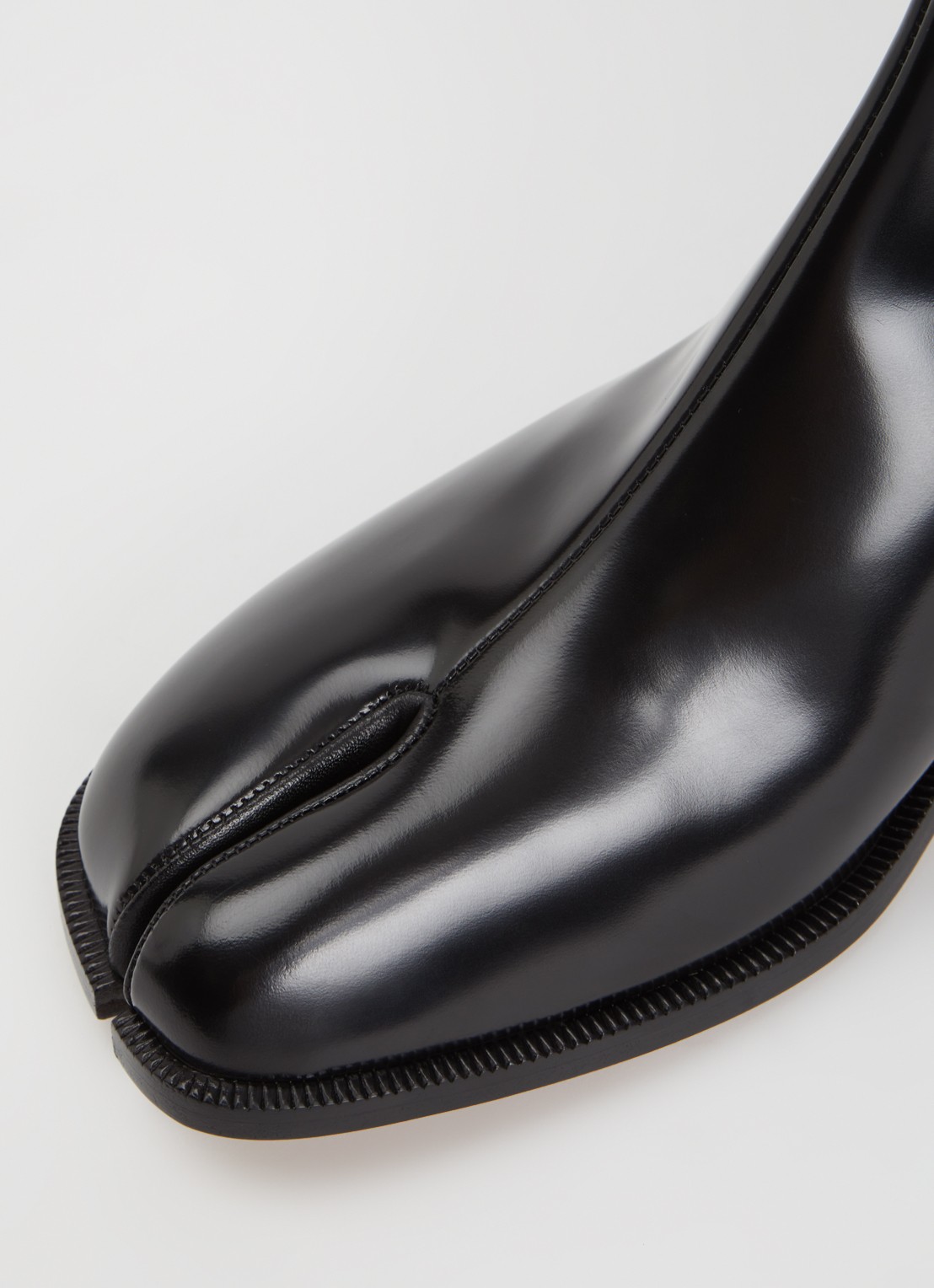 Maison Margiela Tabi chelsea boot van kalfsleer - detail 3 zwart