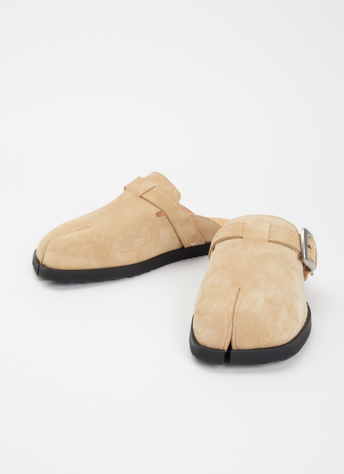 Maison Margiela Tabi Daily muiltje van kalfssuède - detail 3 beige