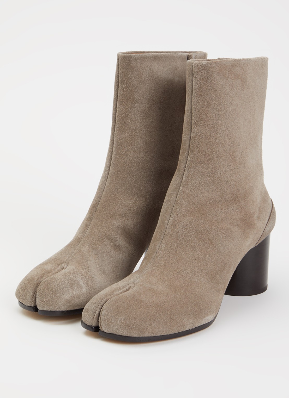Maison Margiela Tabi enkellaarsje van leer - detail 2 taupe