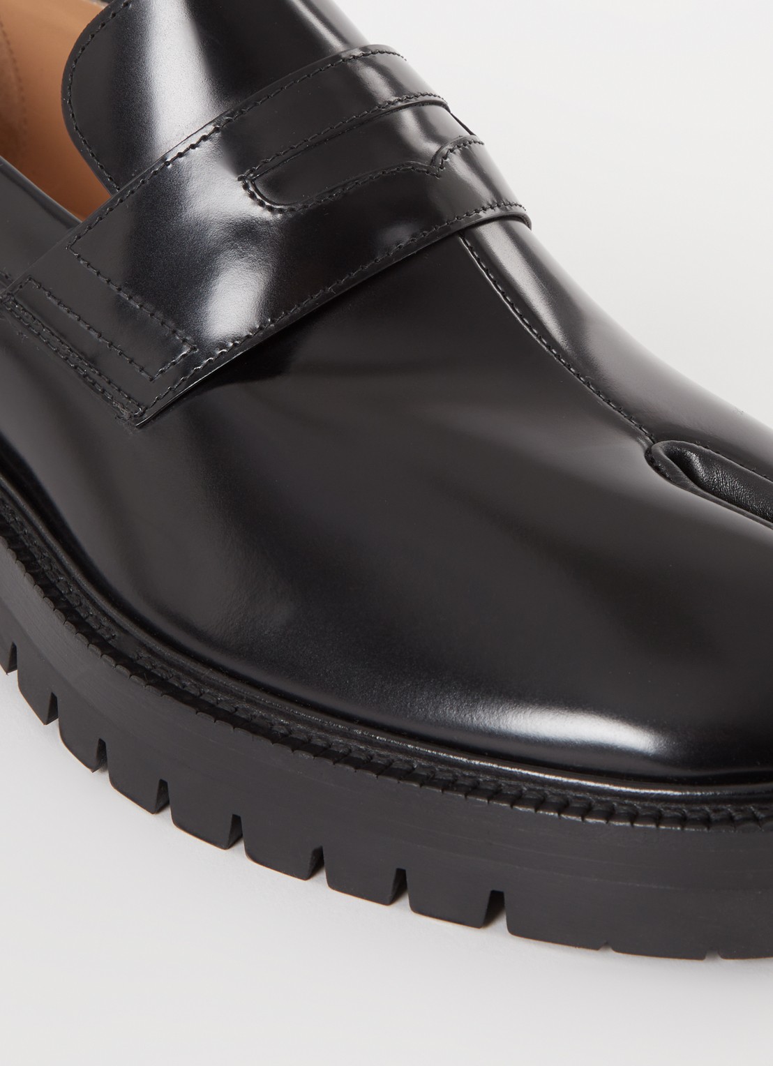 Maison Margiela Tabi loafer van kalfsleer - detail 4 zwart