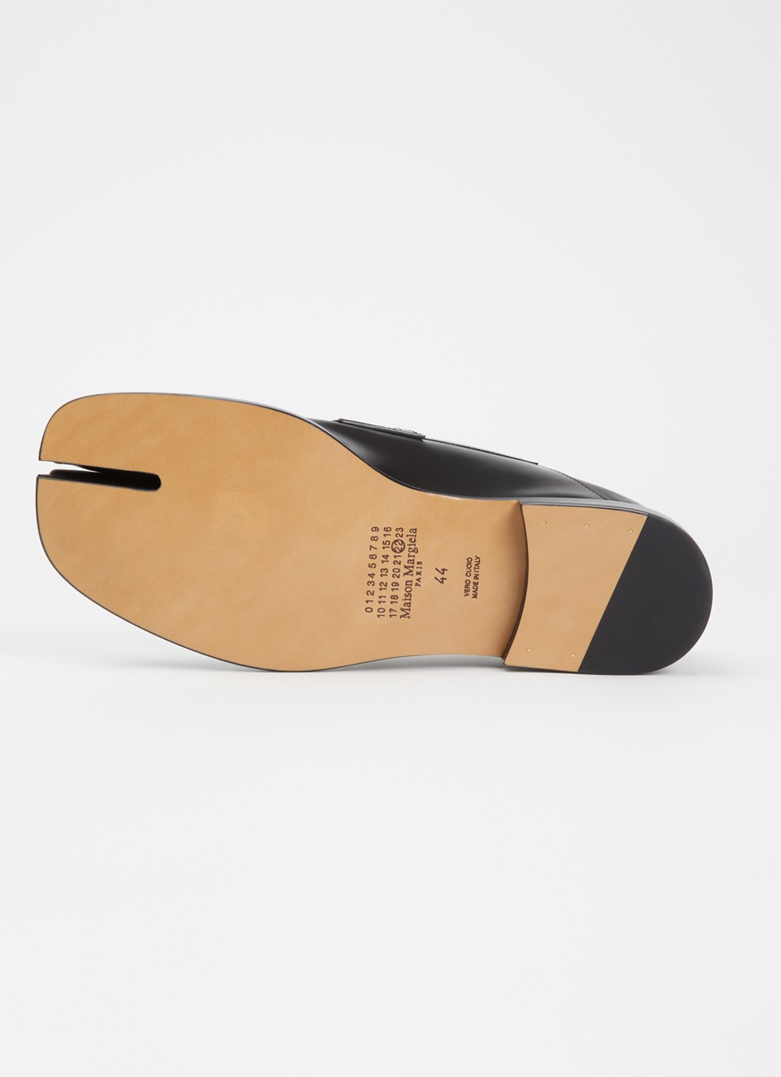 Maison Margiela Tabi loafer van kalfsleer - detail 6 zwart