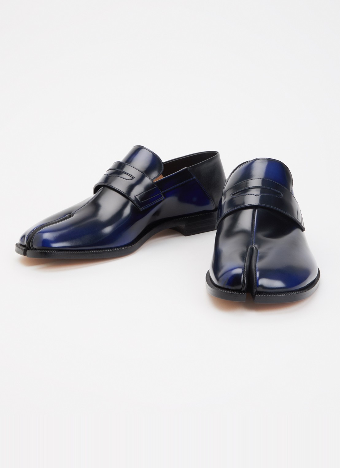 Maison Margiela Tabi loafer van kalfsleer - detail 2 donkerblauw