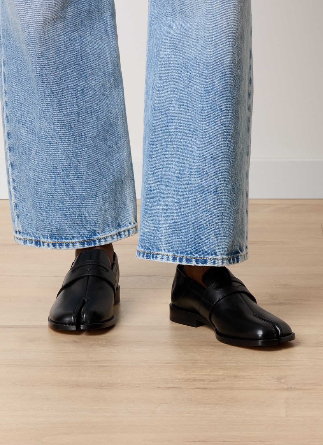 Maison Margiela Tabi loafer van kalfsleer - voorkant 6 zwart
