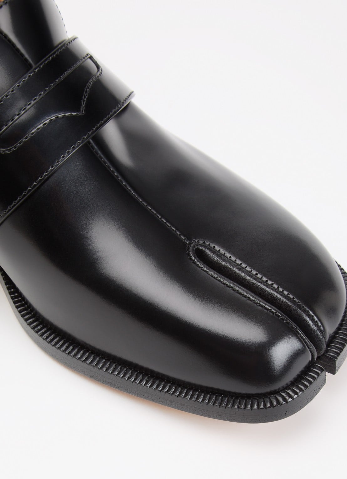 Maison Margiela Tabi loafer van leer - detail 4 zwart