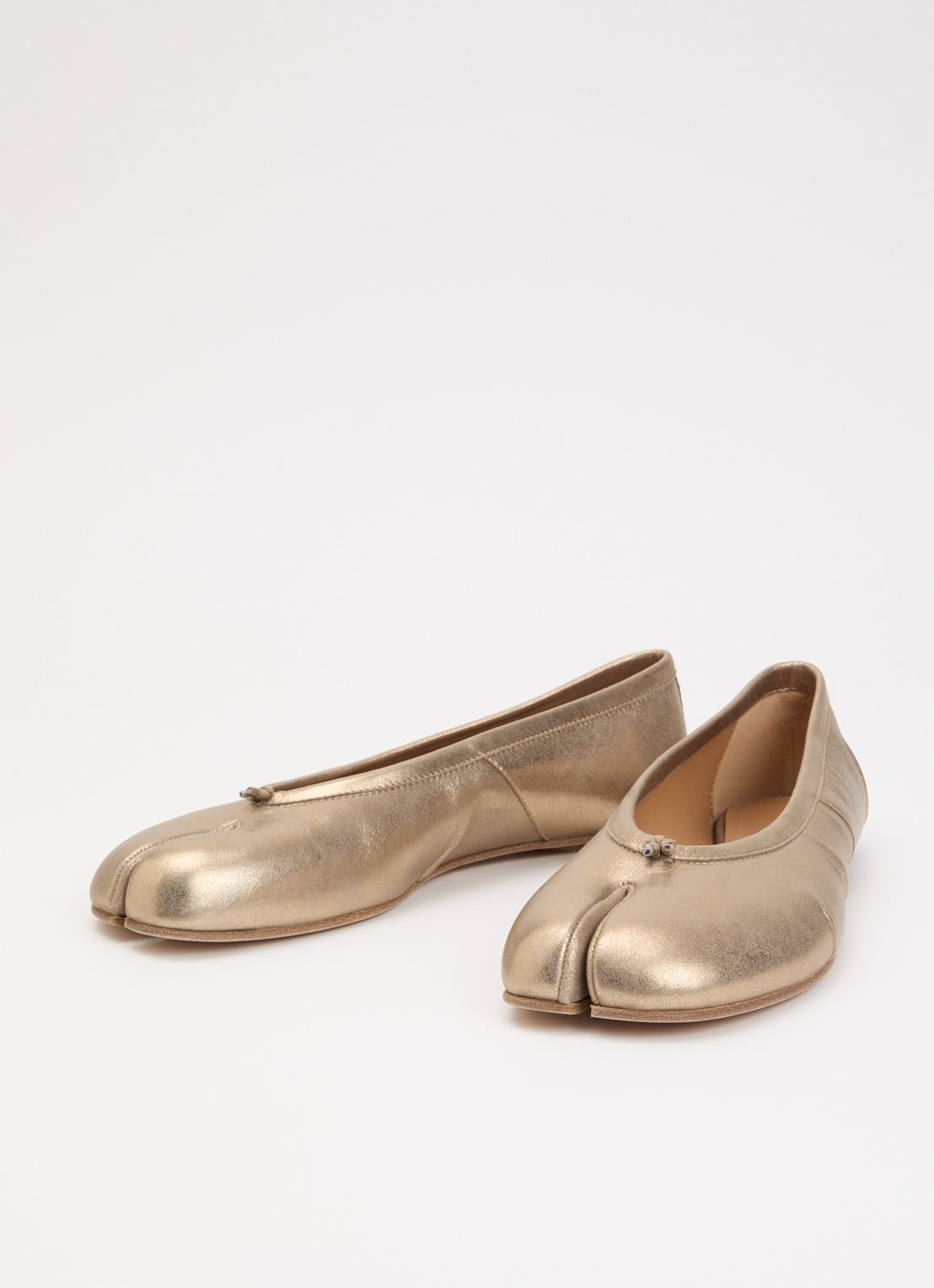 Maison Margiela Tabi New ballerina van geitenleer met metallic finish - detail 2 goud