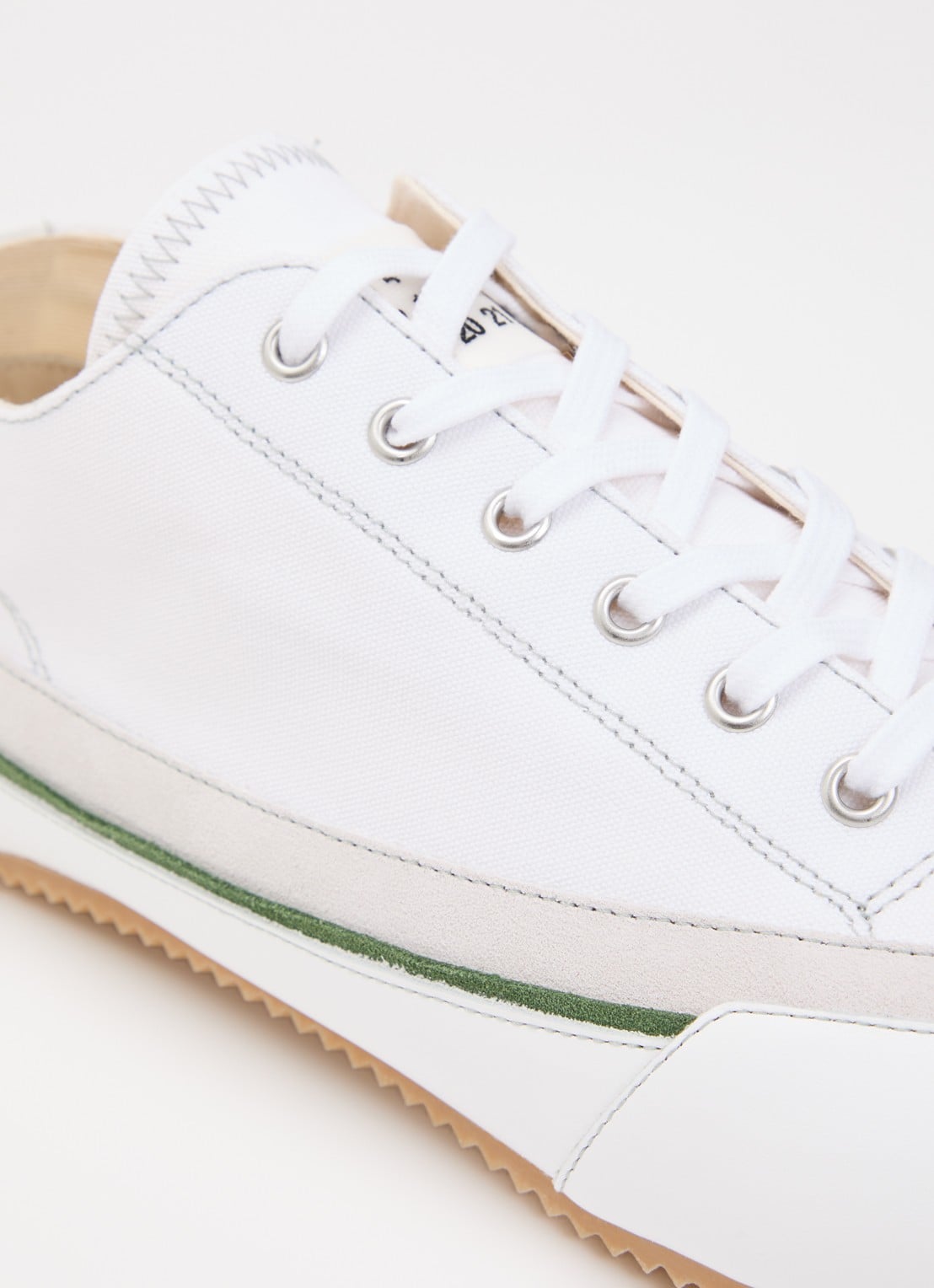 Maison Margiela Traveler sneaker van canvas met kalfsleren details - detail 6 gebroken wit