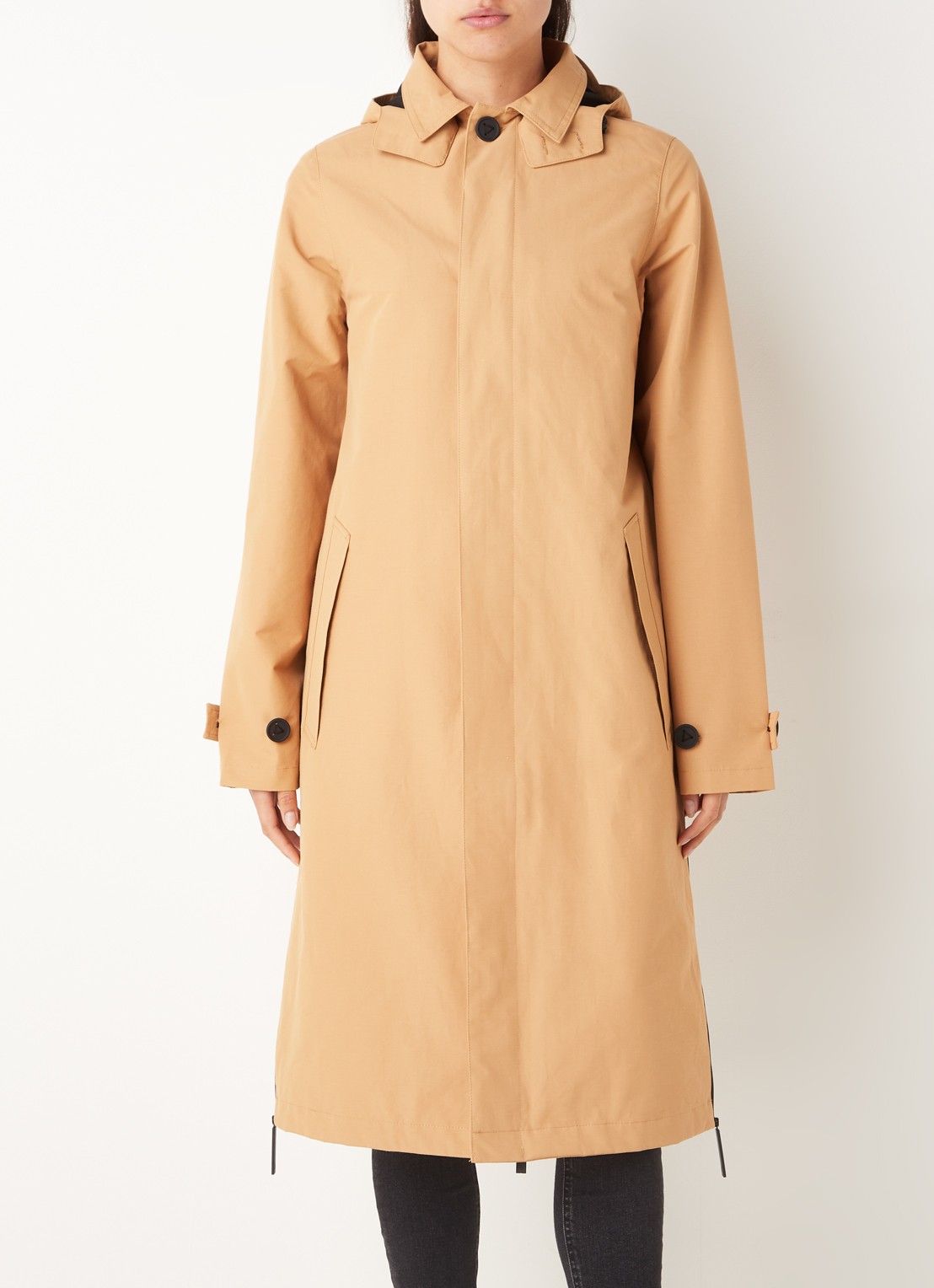 Maium Mac regenjas in  katoenblend met steekzakken - detail camel