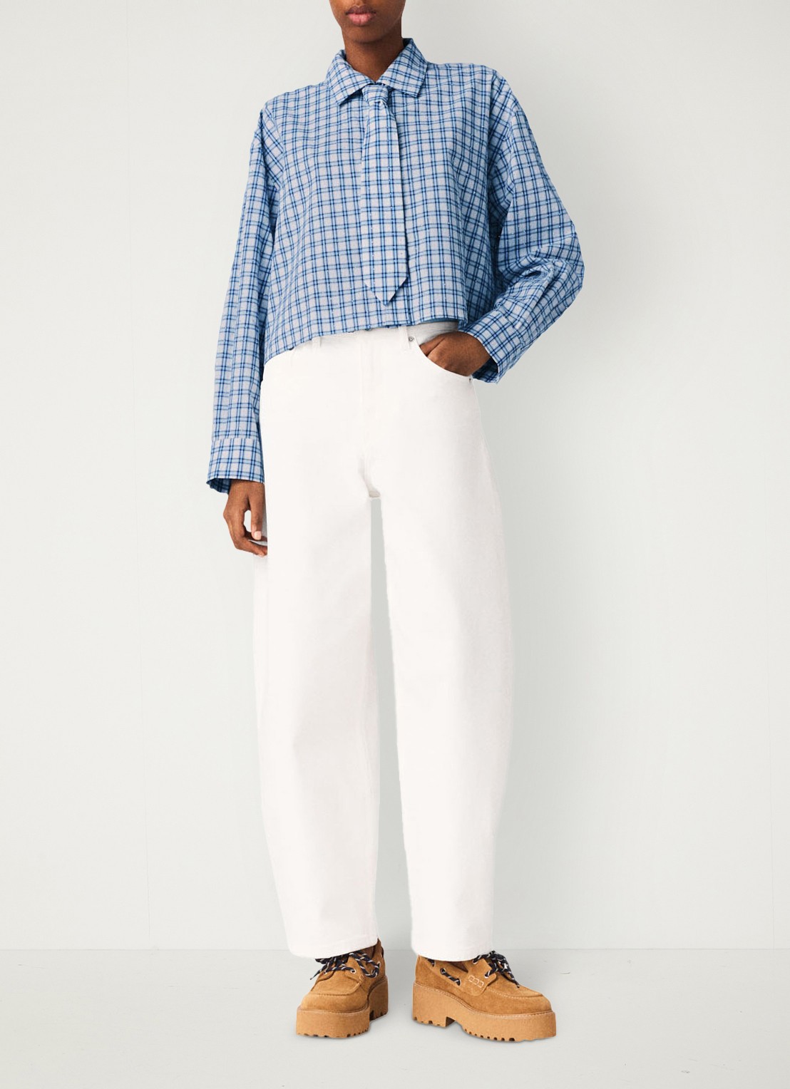 Maje Blouse met strass en afneembare stropdas - voorkant 2 blauw